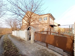 Щерби, 23 (г. Хмельницкий, Раково) - Продається будинок, 115000 $ - АФНУ